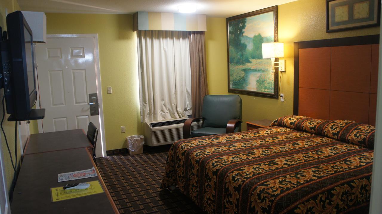 Regency Inn Taylor Экстерьер фото